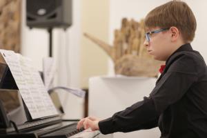 GLS Trebnje - odprtje razstave Utelesenje casa 27022020, foto Alenka STrazisar Lamovsek (19)